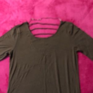Olive green quarter sleeve with back detail